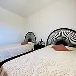 Holiday home Moana Costabravasi