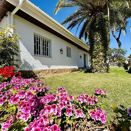 Moana Costabravasi Casa de Férias *