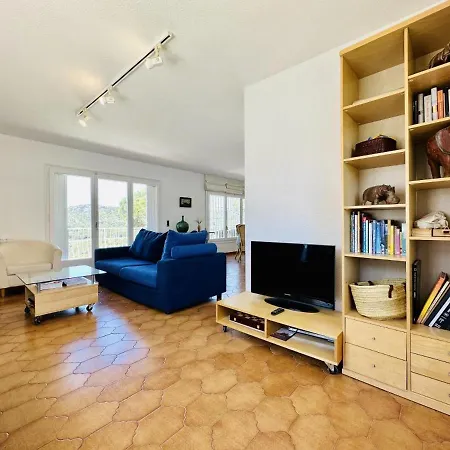 Moana Costabravasi * بلاتجا ذارو