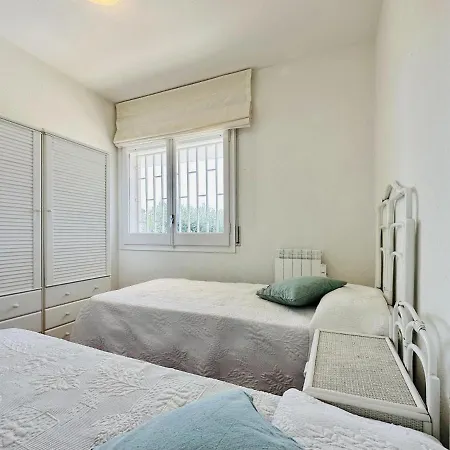 Moana Costabravasi Semesterbostad