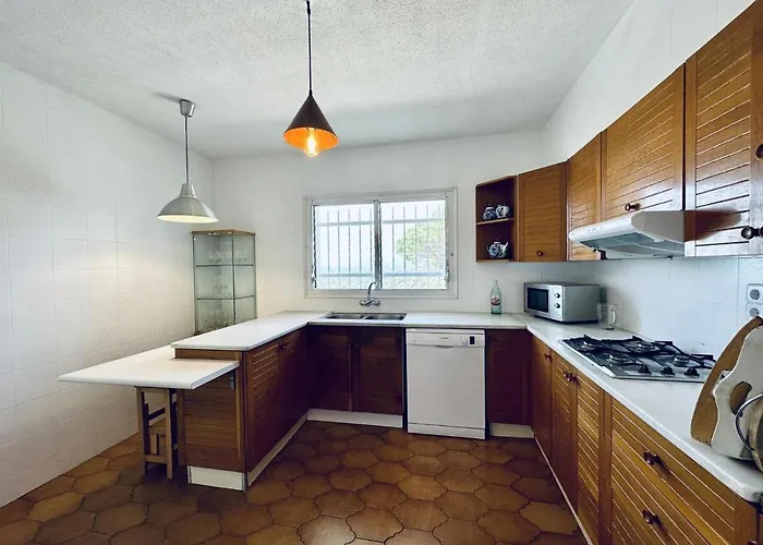 Moana Costabravasi 普拉加德阿罗